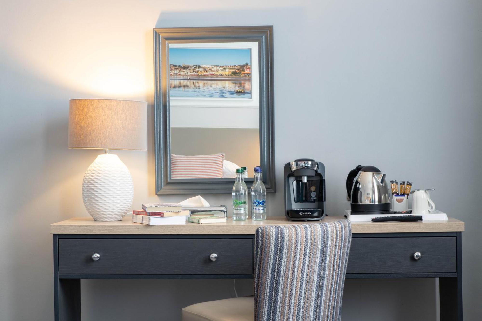 The Caledonian New Southlands Hotel Scarborough Oda fotoğraf